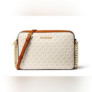 💎✨️ Authentic and New Michael kors Brand crossbody bag💎✨️